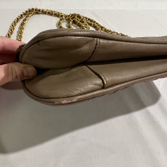 Pantera brown crossbody purse. Used but in excellent condition! - Picture 8 of 9